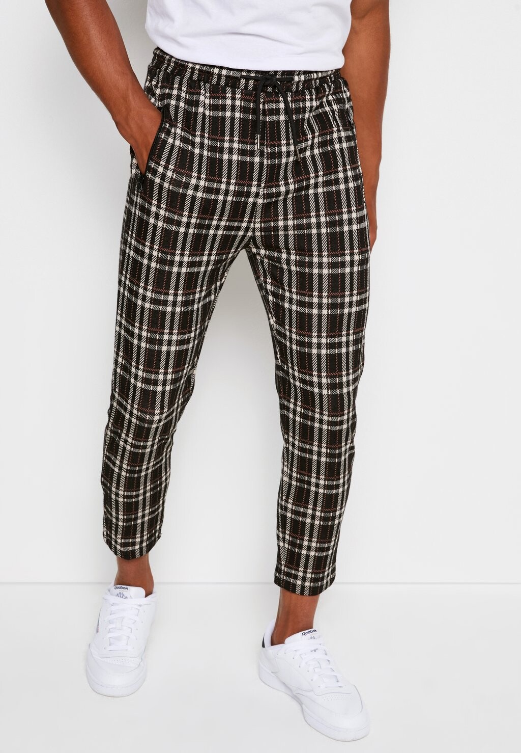 Брюки PONTE ELASTIC PANTS CROPPED Denim Project, черный
Брюки PONTE ELASTIC PANTS CROPPED Denim Project, черный