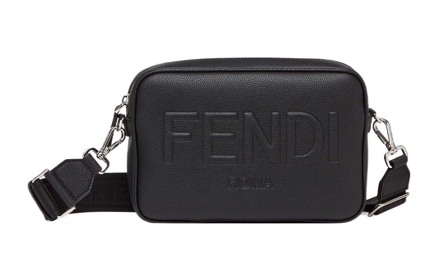 FENDI Кожаная мужская сумка через плечо для фотоаппарата черная
FENDI Кожаная мужская сумка через плечо для фотоаппарата черная