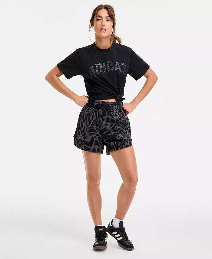 Женские базовые шорты-карго с принтом на резинке adidas, мультиколор
Женские базовые шорты-карго с принтом на резинке adidas, мультиколор