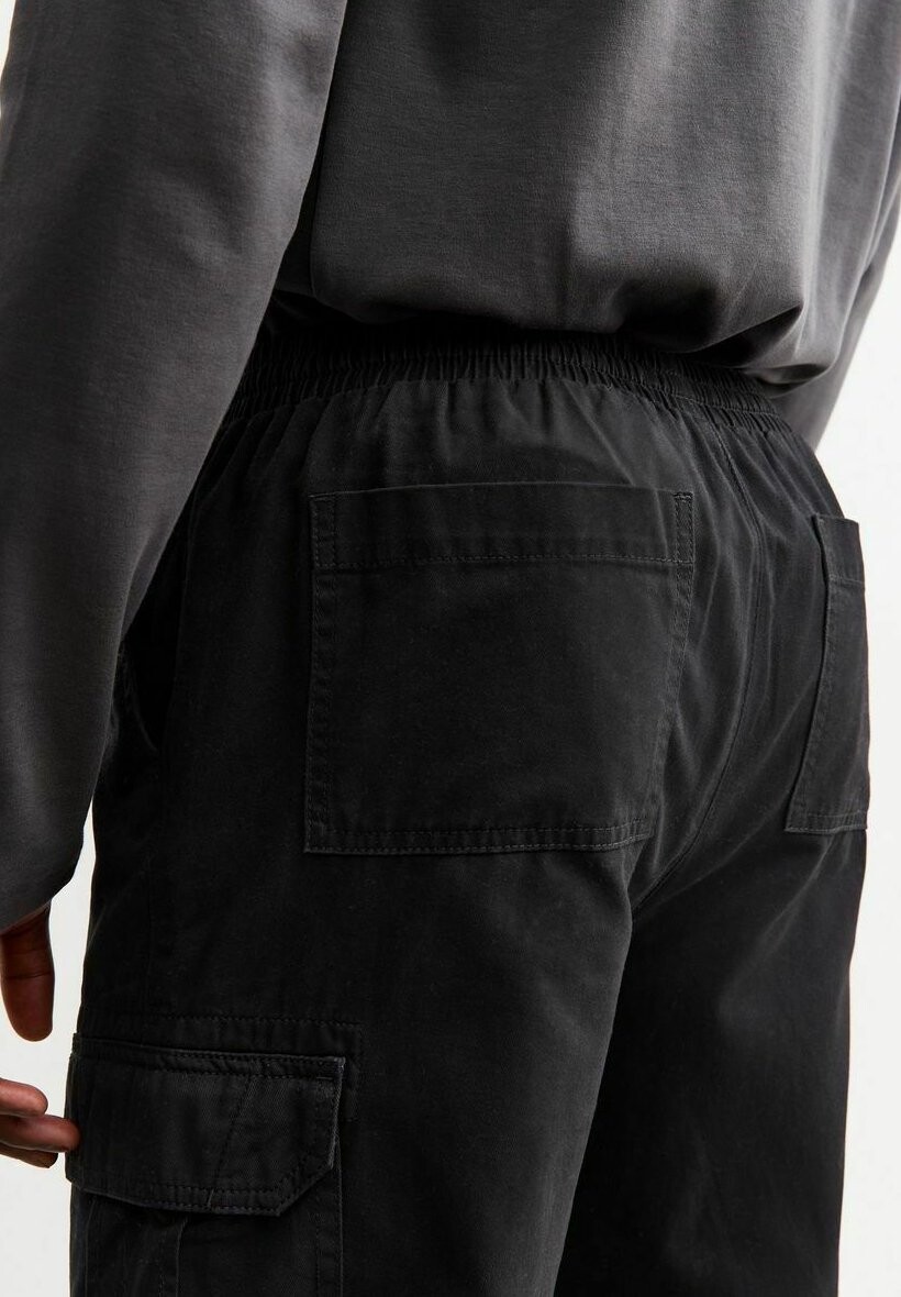 Брюки карго DRAWSTRING WAIST New Look, черный
Брюки карго DRAWSTRING WAIST New Look, черный