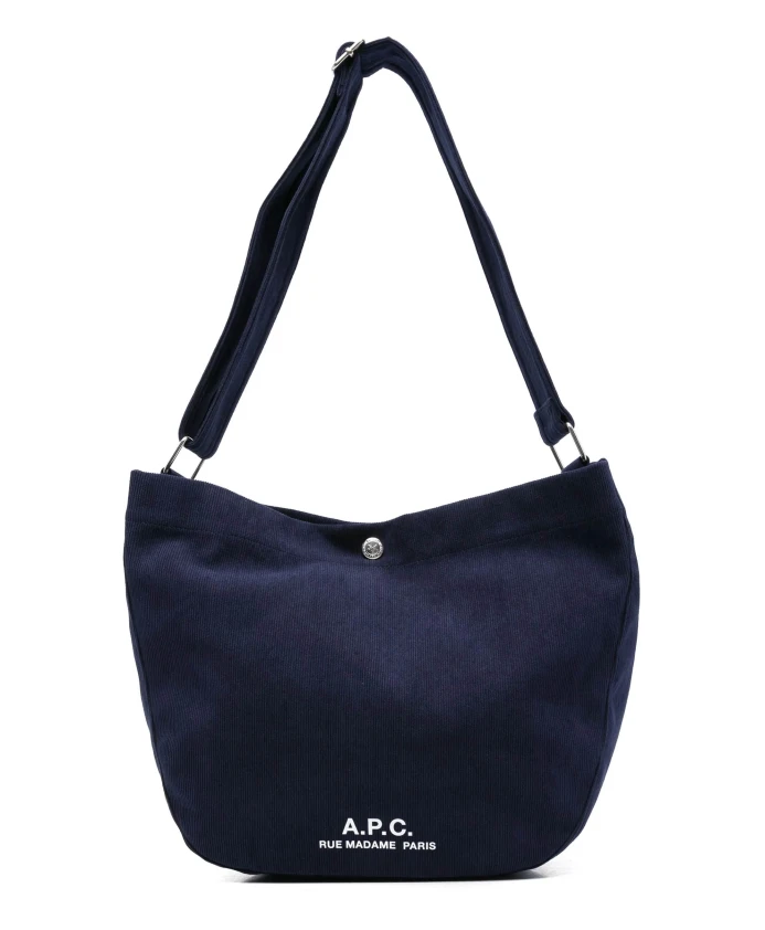 Синяя вельветовая сумка с логотипом на передней части. A.P.C., синий
Синяя вельветовая сумка с логотипом на передней части. A.P.C., синий