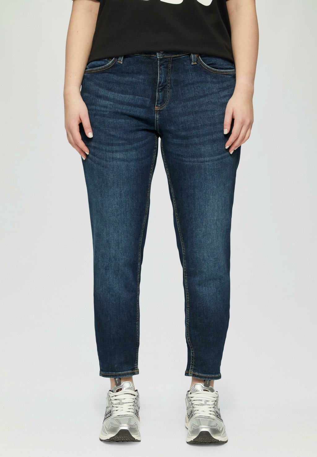 Джинсы облегающего кроя QS, цвет Blau
Джинсы облегающего кроя QS, цвет Blau