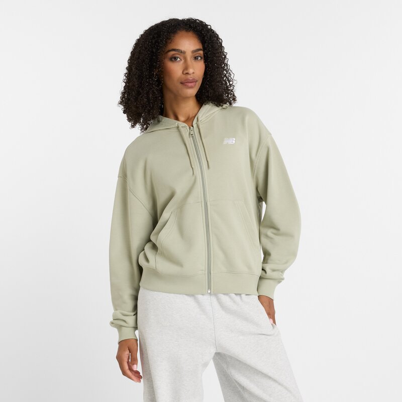 Спортивная куртка из французского трикотажа на молнии New Balance, цвет olivine (wj41501ovn)
Спортивная куртка из французского трикотажа на молнии New Balance, цвет olivine (wj41501ovn)