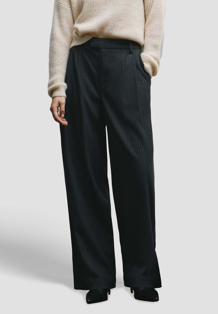 Брюки Pepe Jeans W11 PRISCILA, Marl Grey/Grey
Брюки Pepe Jeans W11 PRISCILA, Marl Grey/Grey