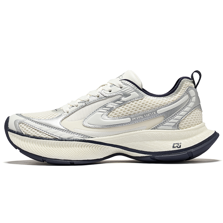 Erke Низкие повседневные кроссовки Nova Cushioning, износостойкие, мужские, микрокристаллические, белого, ярко-серебристого цвета 
Erke Низкие повседневные кроссовки Nova Cushioning, износостойкие, мужские, микрокристаллические, белого, ярко-серебристого цвета