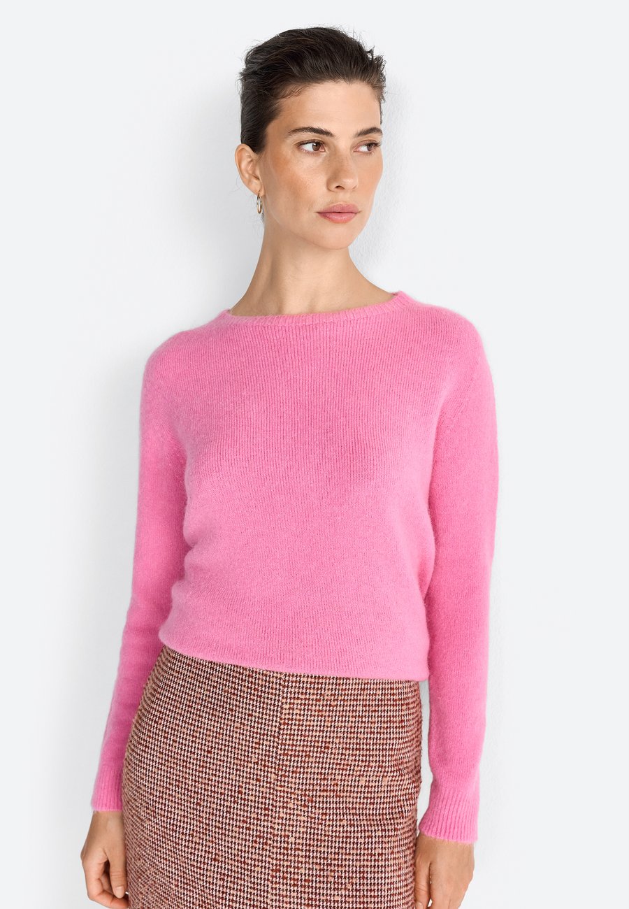 Джемпер Rich & Royal Jumper, Pink Radiance/Pink
Джемпер Rich & Royal Jumper, Pink Radiance/Pink