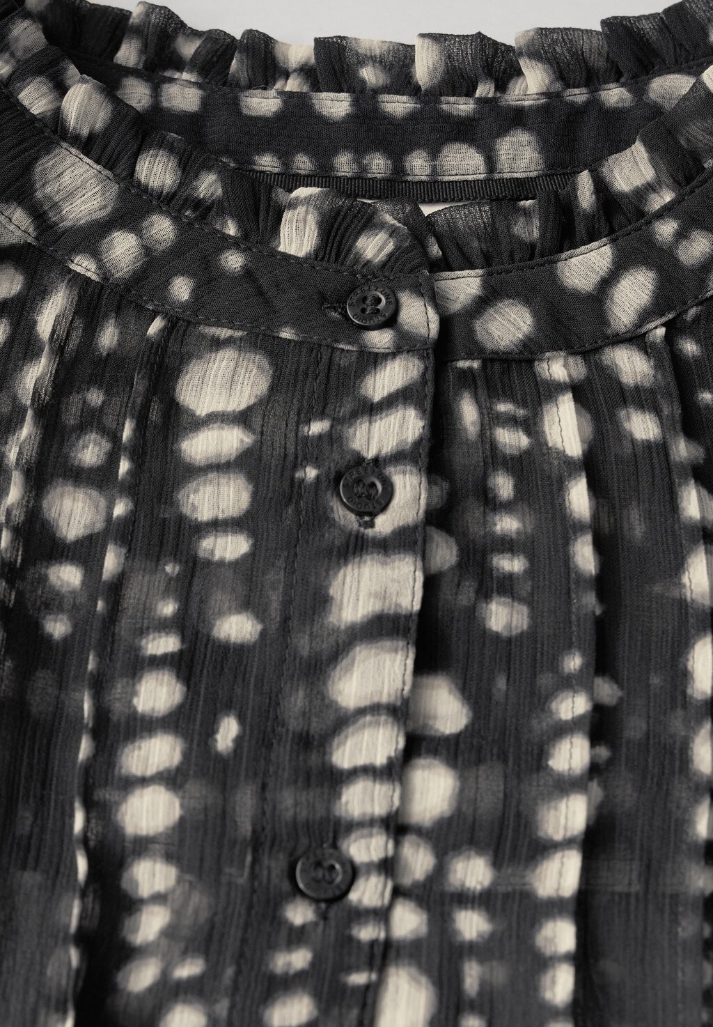 Блузка на пуговицах Street One Studio, черный
Блузка на пуговицах Street One Studio, черный