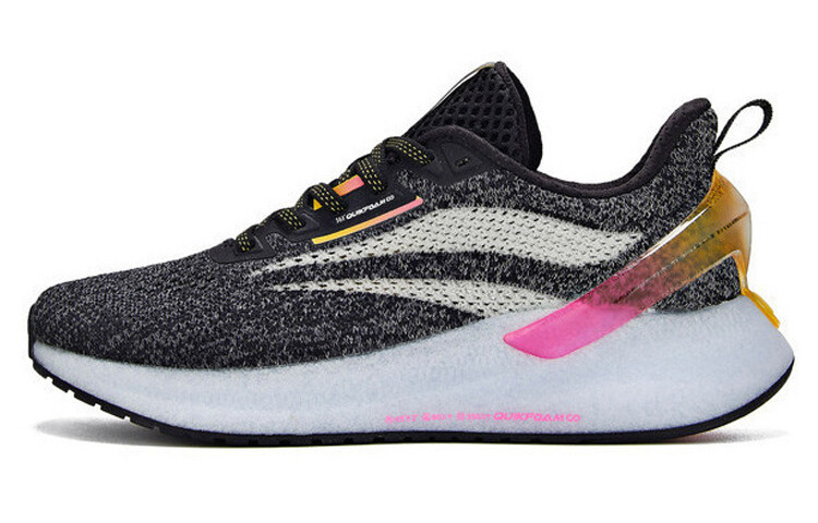 Кроссовки для бега Superfly Wing женские с низким верхом, черный 361°
Кроссовки для бега Superfly Wing женские с низким верхом, черный 361°