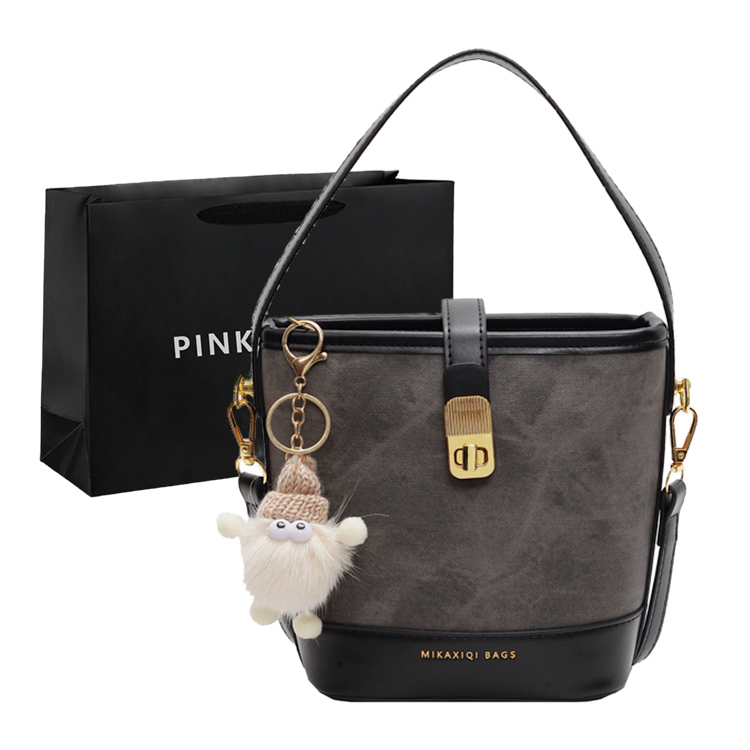 Сумма-ведро PU, Кроссбоди, Женская сумка через плечо PINK·LAND, Синяя с шармом
Сумма-ведро PU, Кроссбоди, Женская сумка через плечо PINK·LAND, Синяя с шармом