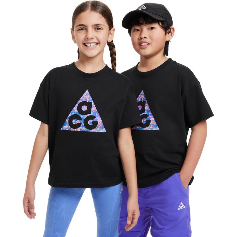 Детская футболка Nike, черный
Детская футболка Nike, черный