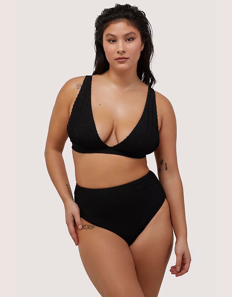 Текстурированный бикини-топ без косточек черного цвета Wolf & Whistle
Текстурированный бикини-топ без косточек черного цвета Wolf & Whistle