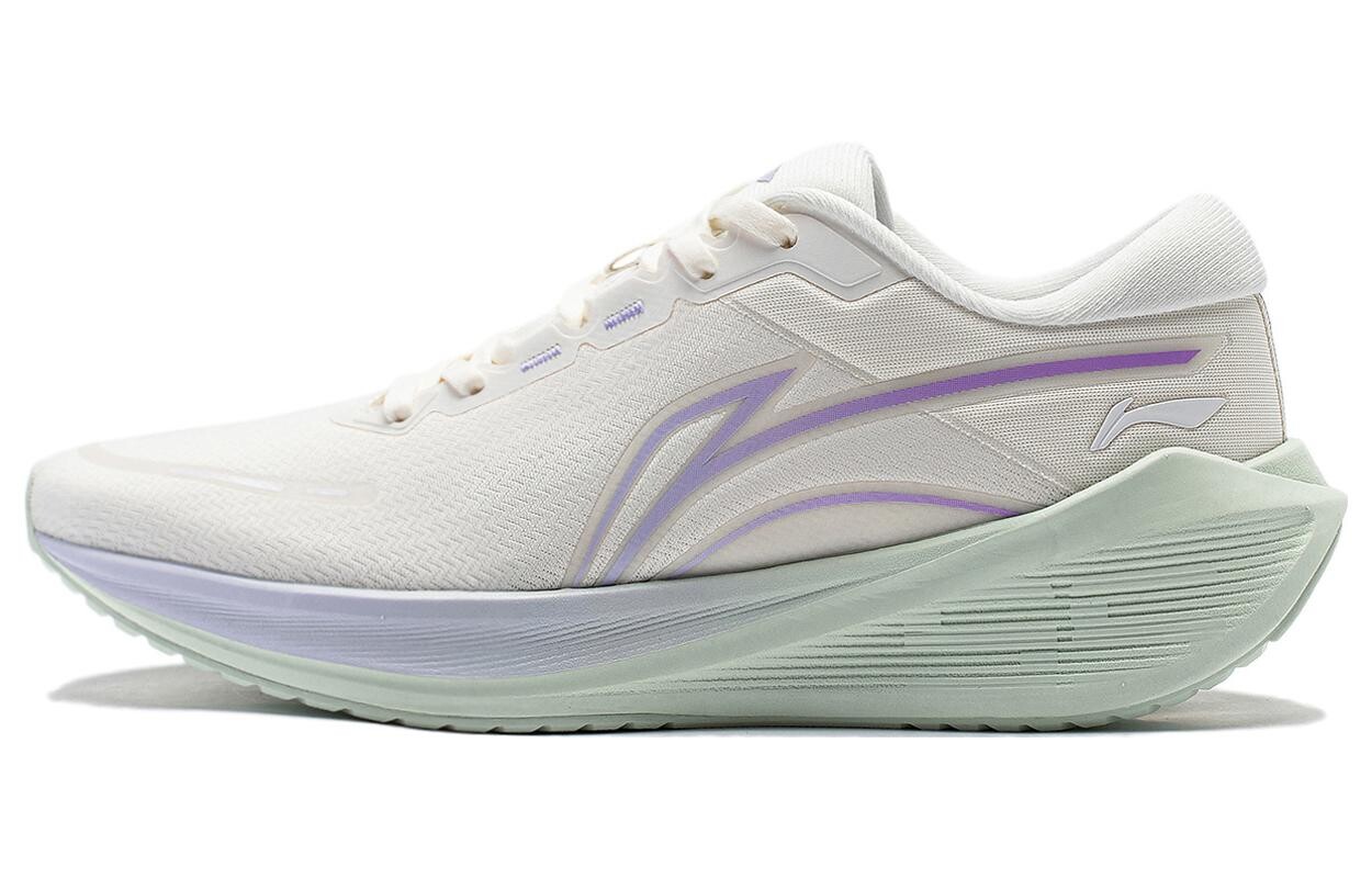 Кроссовки женские WuShi Lite V2 с низким верхом Lining
Кроссовки женские WuShi Lite V2 с низким верхом Lining