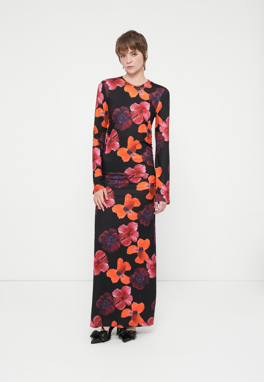 Платье Colourful Rebel MAUDE MULTI FLOWER MAXI DRESS, Multicolor/Multi-Coloured
Платье Colourful Rebel MAUDE MULTI FLOWER MAXI DRESS, Multicolor/Multi-Coloured