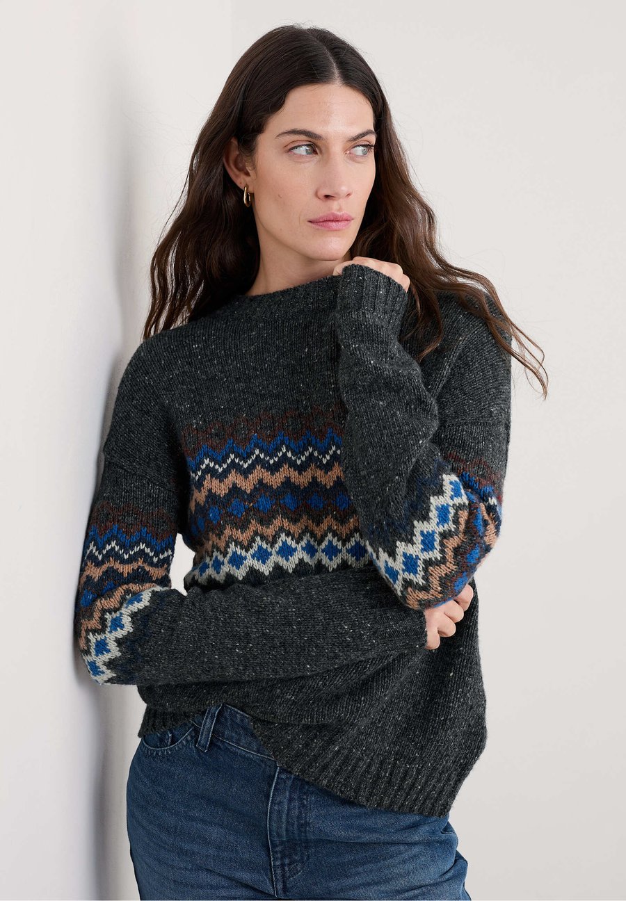 Джемпер Seasalt Cornwall GOLDEN LIGHT , Grey Sonata Coal Jetty Mix/Grey
Джемпер Seasalt Cornwall GOLDEN LIGHT , Grey Sonata Coal Jetty Mix/Grey