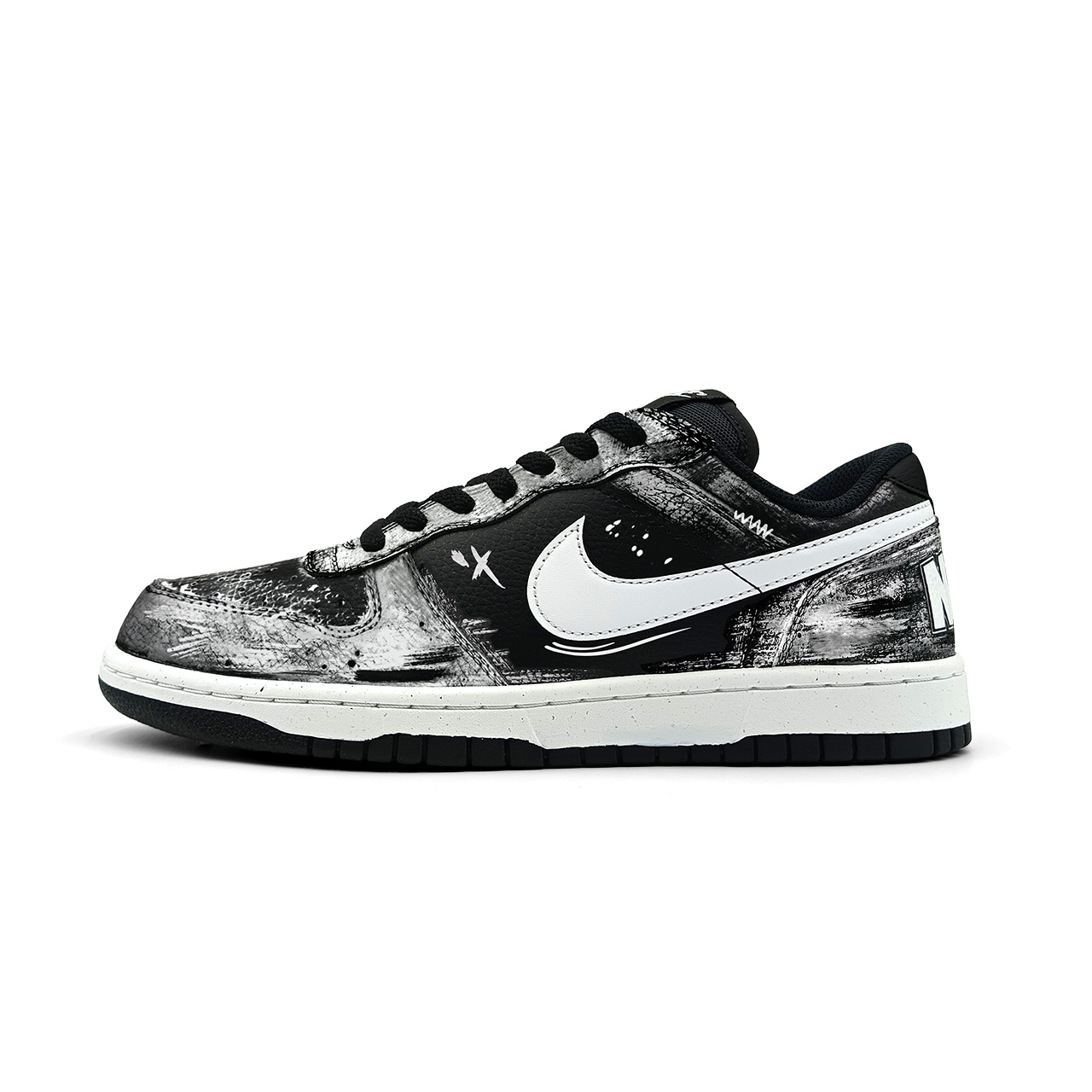 Большие мужские скейтерские кросовки low top Nike, черный/белый
Большие мужские скейтерские кросовки low top Nike, черный/белый