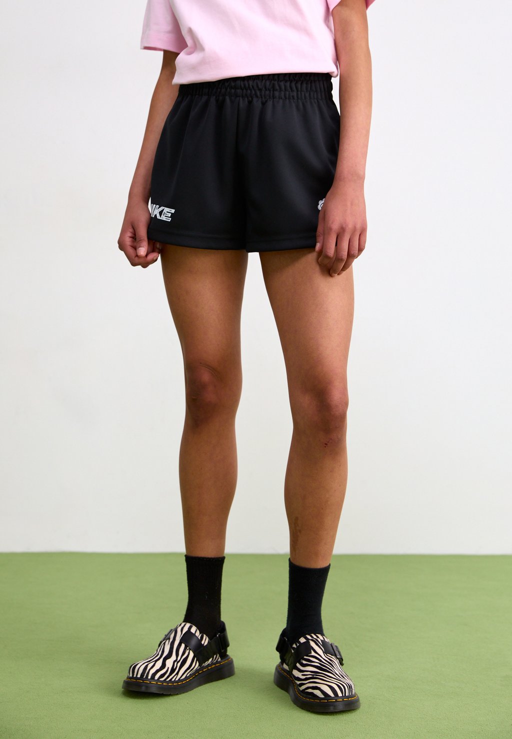 Шорты TREND Nike Sportswear, черный 
Шорты TREND Nike Sportswear, черный