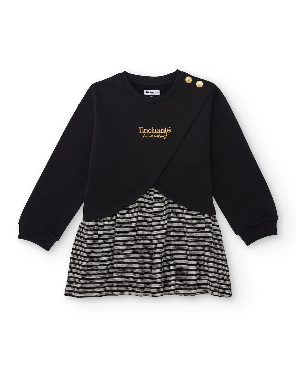 Черное платье-свитшот для девочки с юбкой в полоску и вышитой деталью Tuc tuc
Черное платье-свитшот для девочки с юбкой в полоску и вышитой деталью Tuc tuc