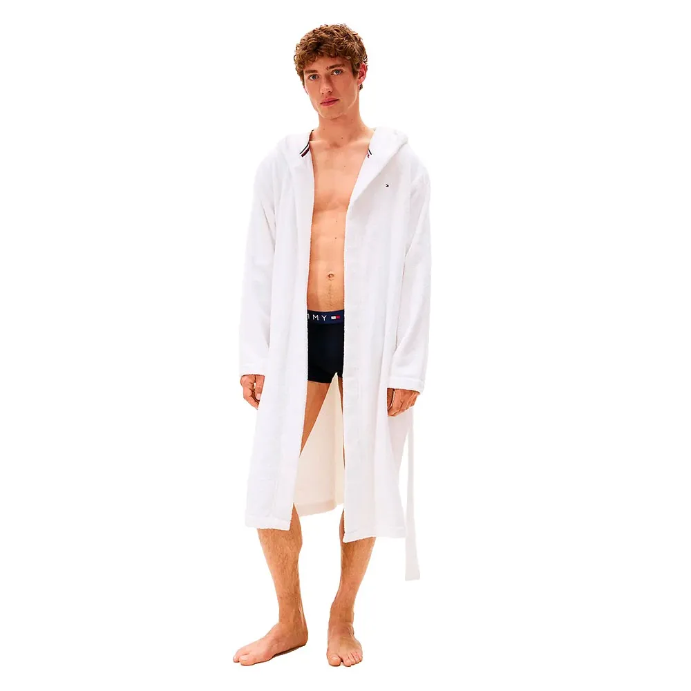 Халат Tommy Hilfiger UM0UM03660, белый
Халат Tommy Hilfiger UM0UM03660, белый