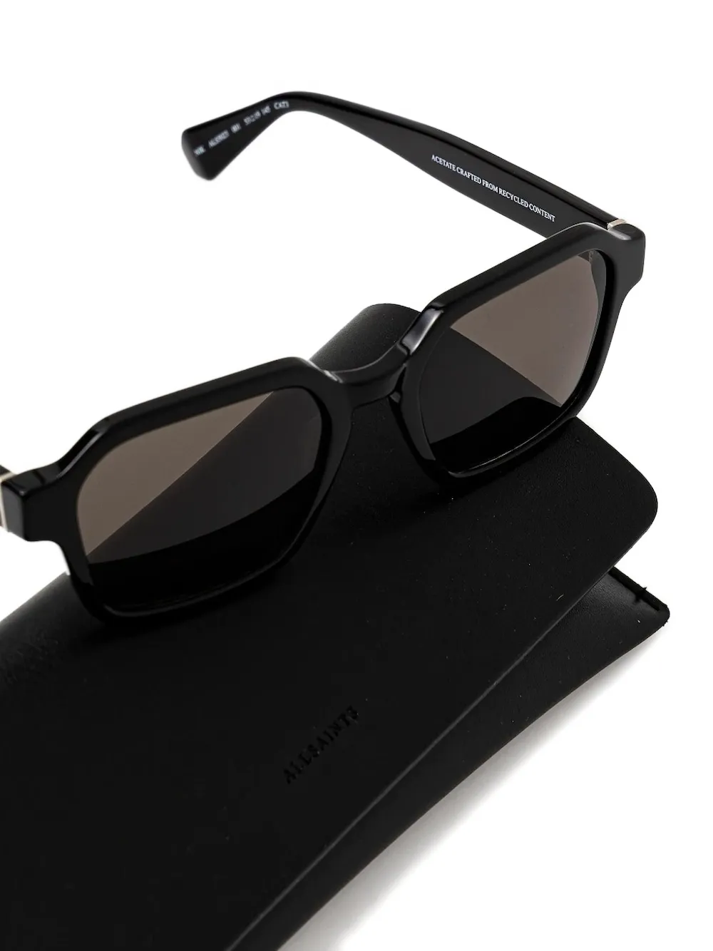 Солнцезащитные очки в квадратной оправе AllSaints, черный
Солнцезащитные очки в квадратной оправе AllSaints, черный
