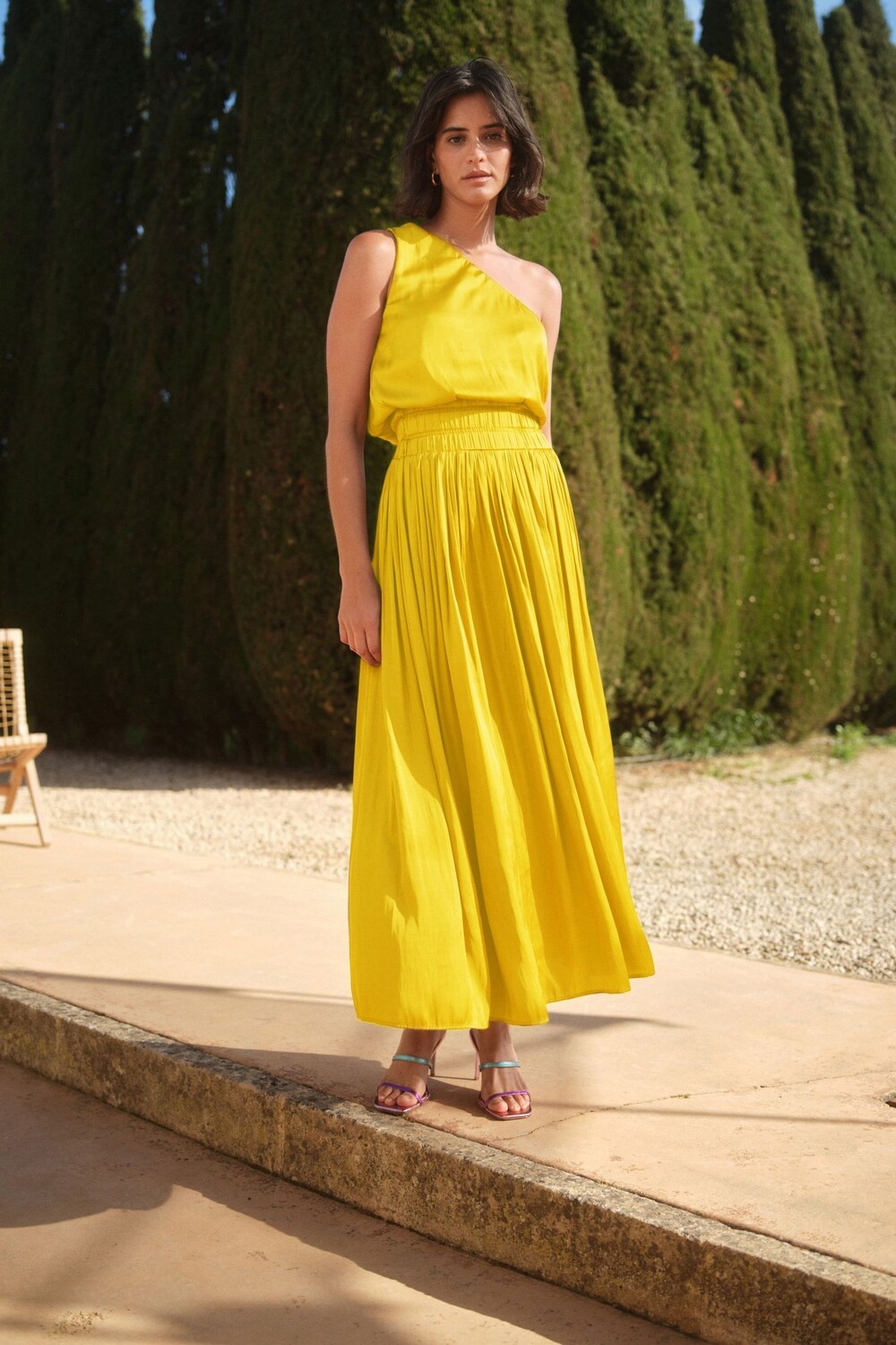 Атласное платье миди со складками на одно плечо Next, желтый
Атласное платье миди со складками на одно плечо Next, желтый