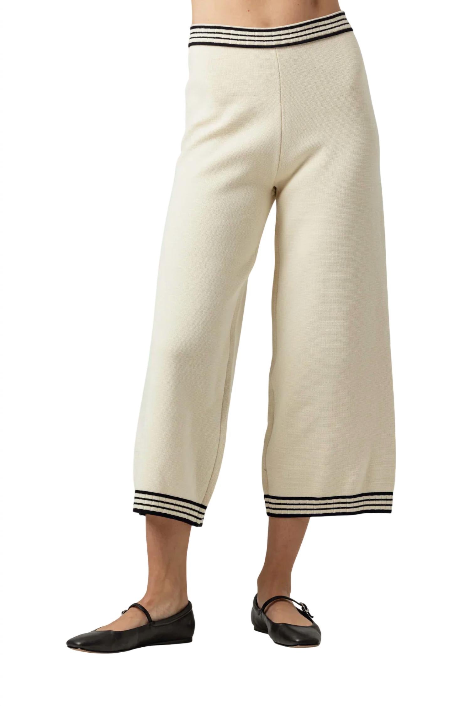 Брюки Quinn цвета слоновой кости sundays
Брюки Quinn цвета слоновой кости sundays