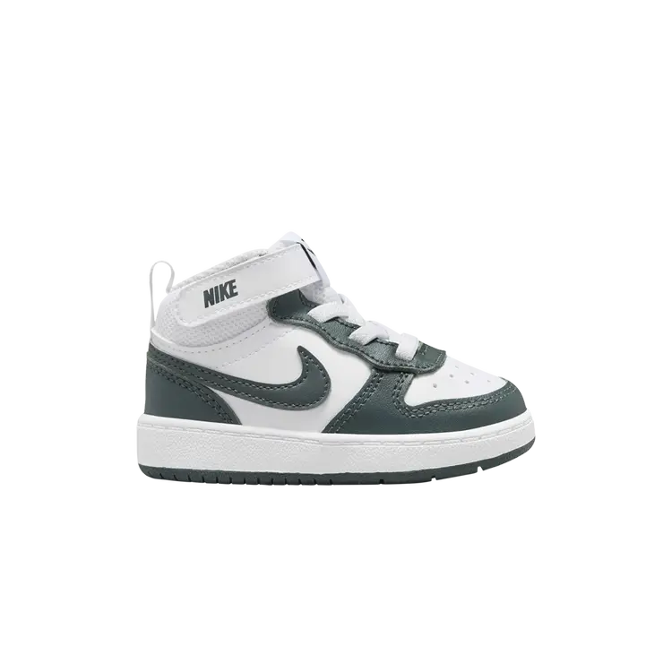 Кроссовки Court Borough Mid 2 TD, цвет Vintage Green
Кроссовки Court Borough Mid 2 TD, цвет Vintage Green