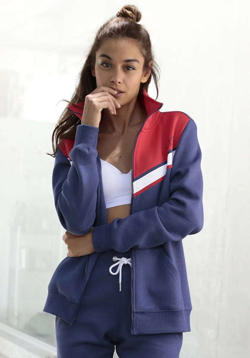 Толстовка H.I.S с контрастными полосками, костюм для отдыха, красный
Толстовка H.I.S с контрастными полосками, костюм для отдыха, красный