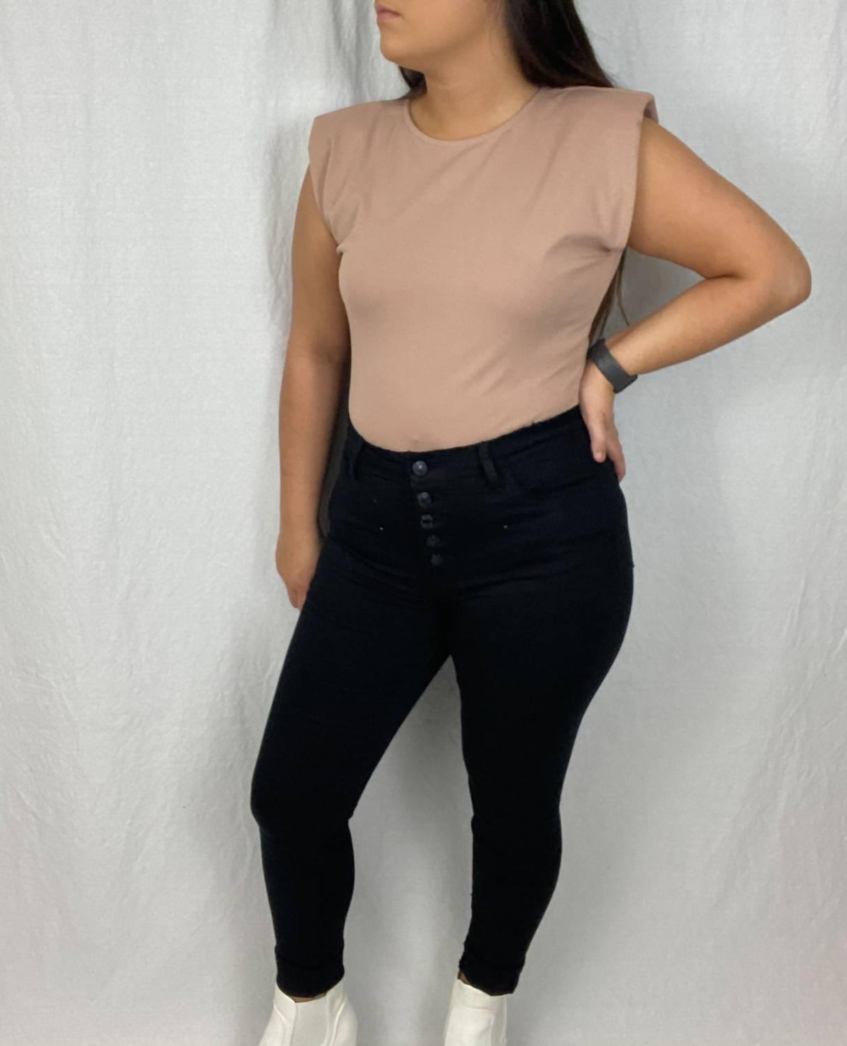 Боди без рукавов бежевого цвета ontwelfth
Боди без рукавов бежевого цвета ontwelfth