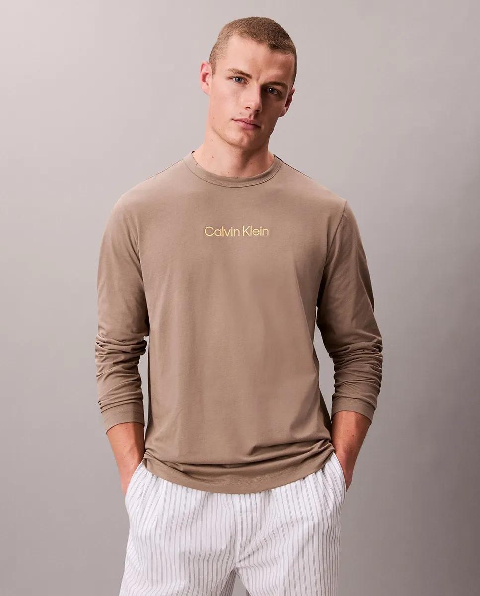 Футболка с длинным рукавом Calvin Klein, темно-серый
Футболка с длинным рукавом Calvin Klein, темно-серый