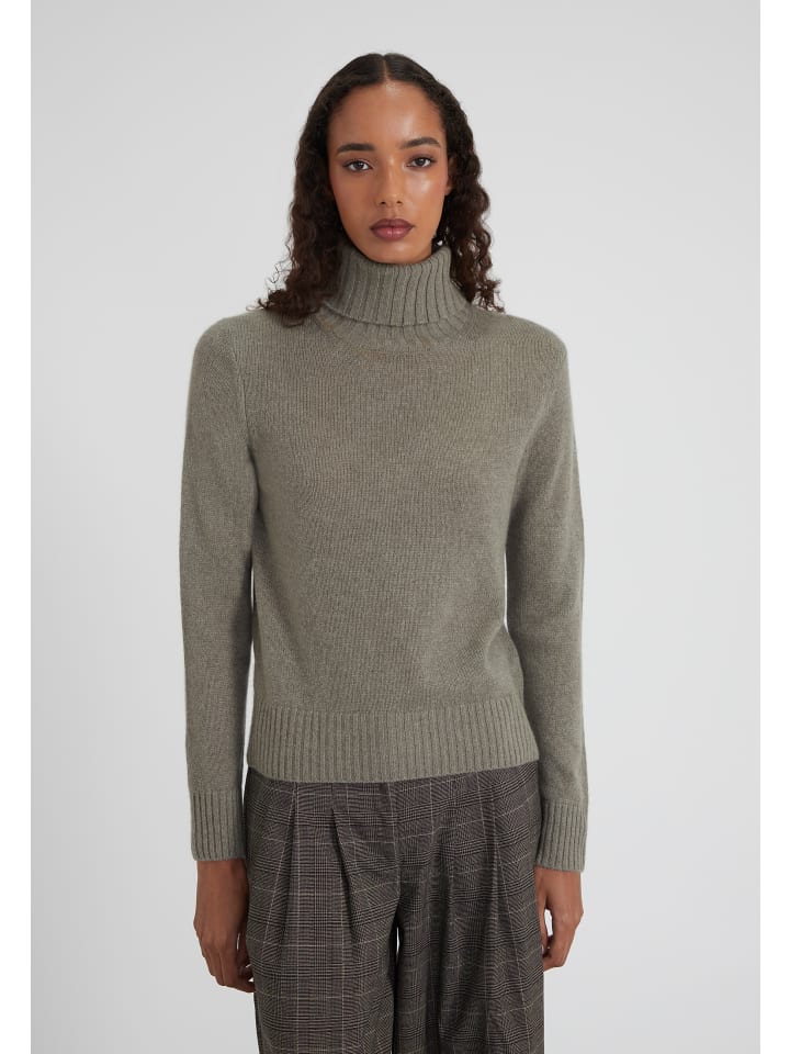 Style Republic Обычный свитер с высоким воротником, оливково-белого цвета
Style Republic Обычный свитер с высоким воротником, оливково-белого цвета