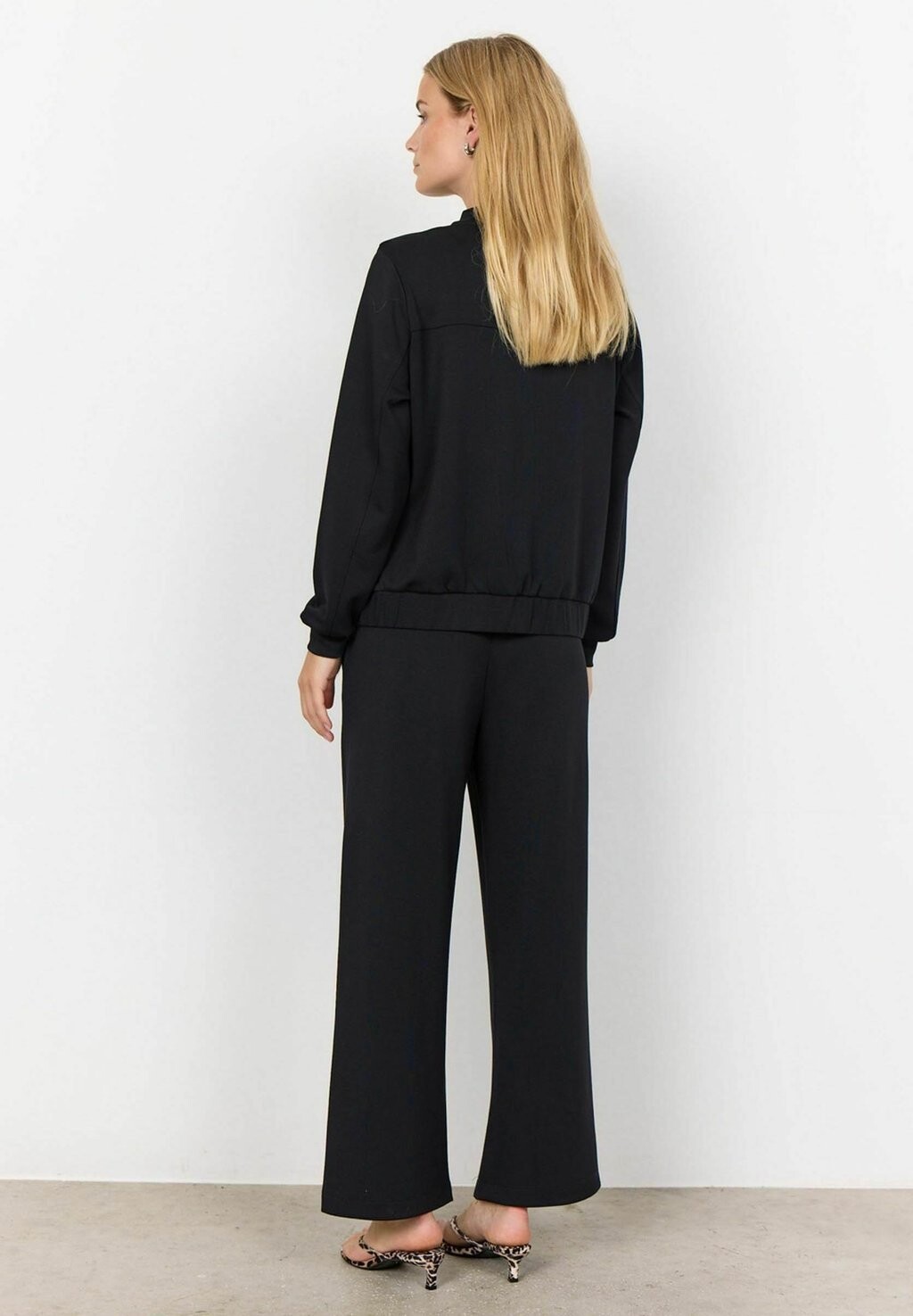 Куртка-бомбер Soyaconcept, черный
Куртка-бомбер Soyaconcept, черный