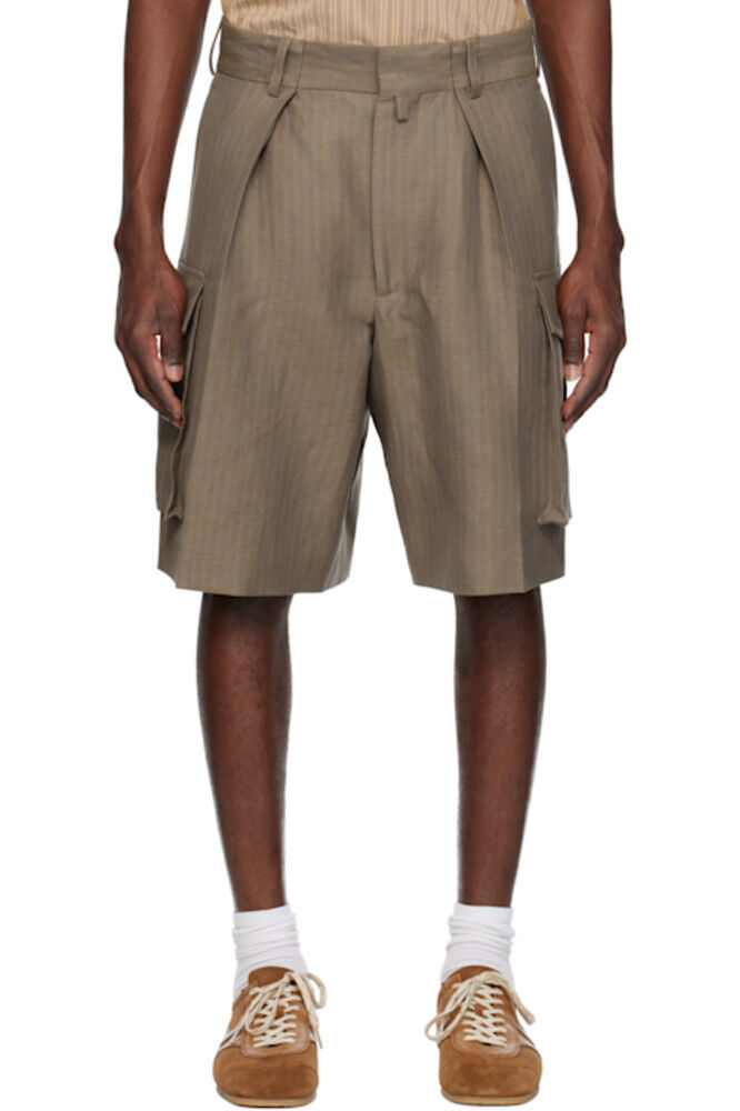 Коричневые плиссированные шорты Dries Van Noten
Коричневые плиссированные шорты Dries Van Noten