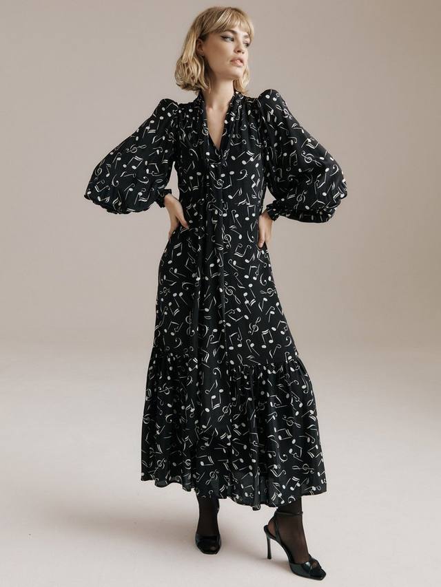 Платье макси Hiroko с музыкальными нотами Queens of archive, Black/White
Платье макси Hiroko с музыкальными нотами Queens of archive, Black/White