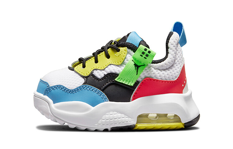 Кроссовки для малышей Jordan MA2 TD
Кроссовки для малышей Jordan MA2 TD