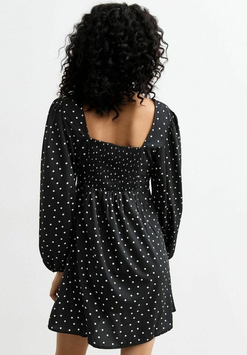 Повседневное платье New Look, черный
Повседневное платье New Look, черный