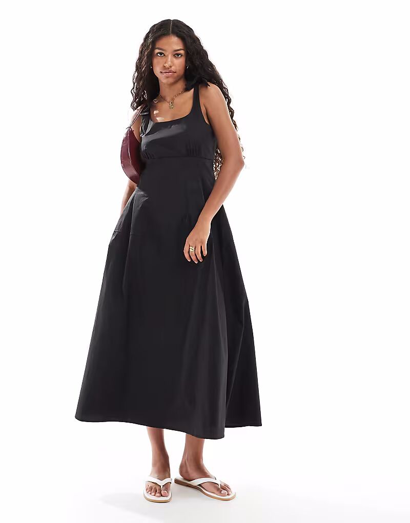 Платье макси Vero Moda из структурированного поплина с завязками на плечах черного цвета
Платье макси Vero Moda из структурированного поплина с завязками на плечах черного цвета