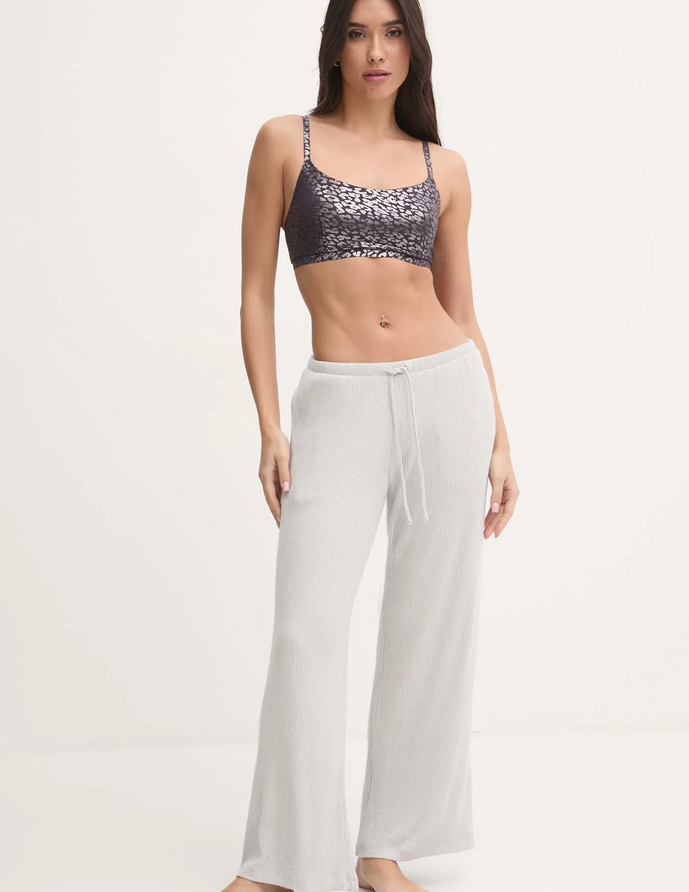 Бюстгальтер Chantelle, серый
Бюстгальтер Chantelle, серый