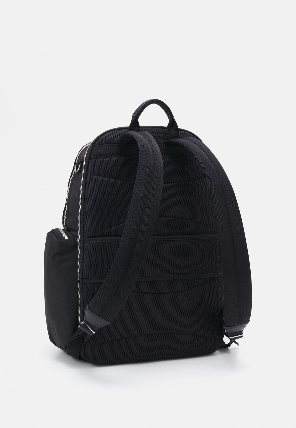 Рюкзак HIGHWAY BACKPACK BOSS, черный
Рюкзак HIGHWAY BACKPACK BOSS, черный
