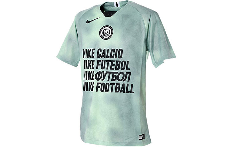 Мужское футбольное джерси Nike, цвет Green
Мужское футбольное джерси Nike, цвет Green