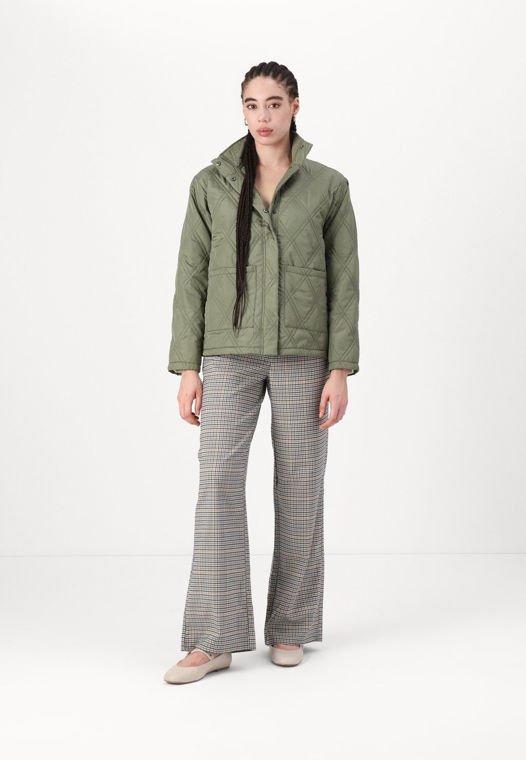 Легкая куртка PCMISTA JACKET Pieces, зеленый
Легкая куртка PCMISTA JACKET Pieces, зеленый