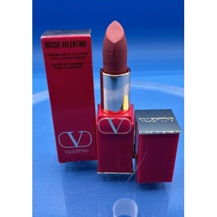 Помада Rosso Striking Matte Lip Color, оттенок 111A Undressed Velvet, 3,4 г Valentino
Помада Rosso Striking Matte Lip Color, оттенок 111A Undressed Velvet, 3,4 г Valentino
