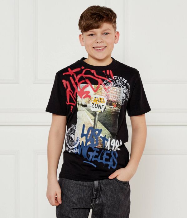 Футболки Oversize fit Guess, черный
Футболки Oversize fit Guess, черный