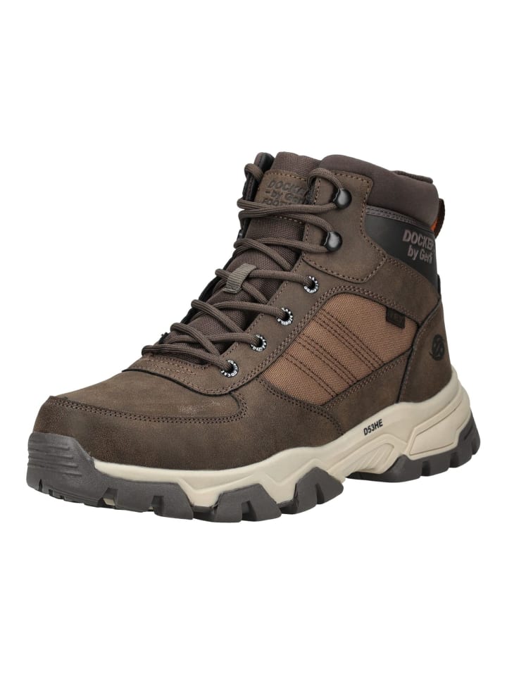 DOCKERS Ботинки в кафе
DOCKERS Ботинки в кафе