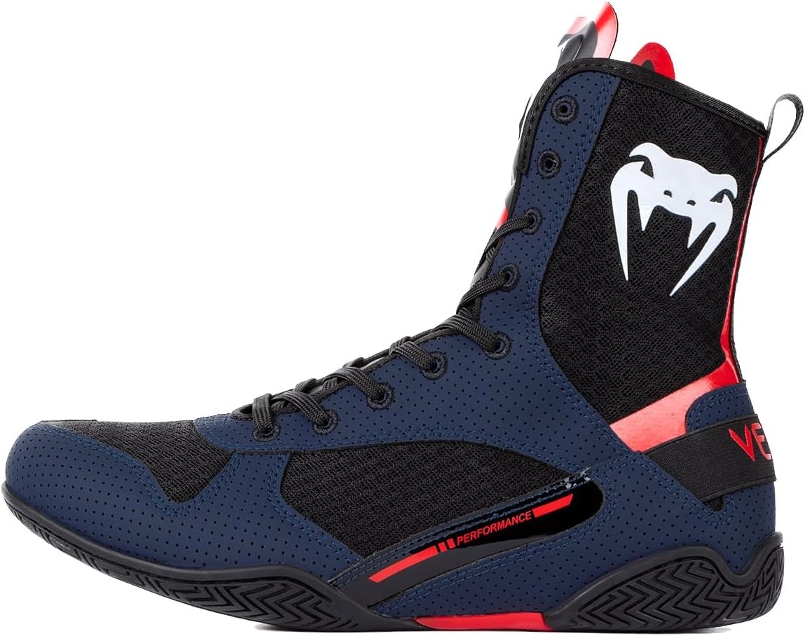 Боксерские кроссовки Venum Elite, черный/красный/синий
Боксерские кроссовки Venum Elite, черный/красный/синий