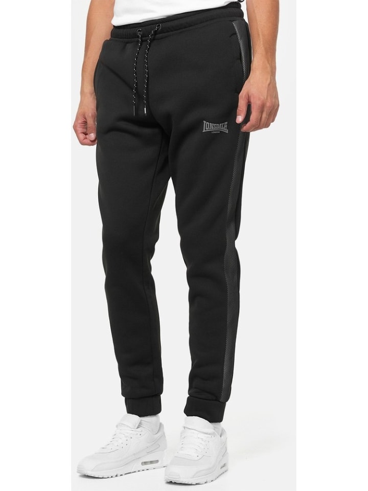 Спортивные штаны Cramond Lonsdale, черный
Спортивные штаны Cramond Lonsdale, черный