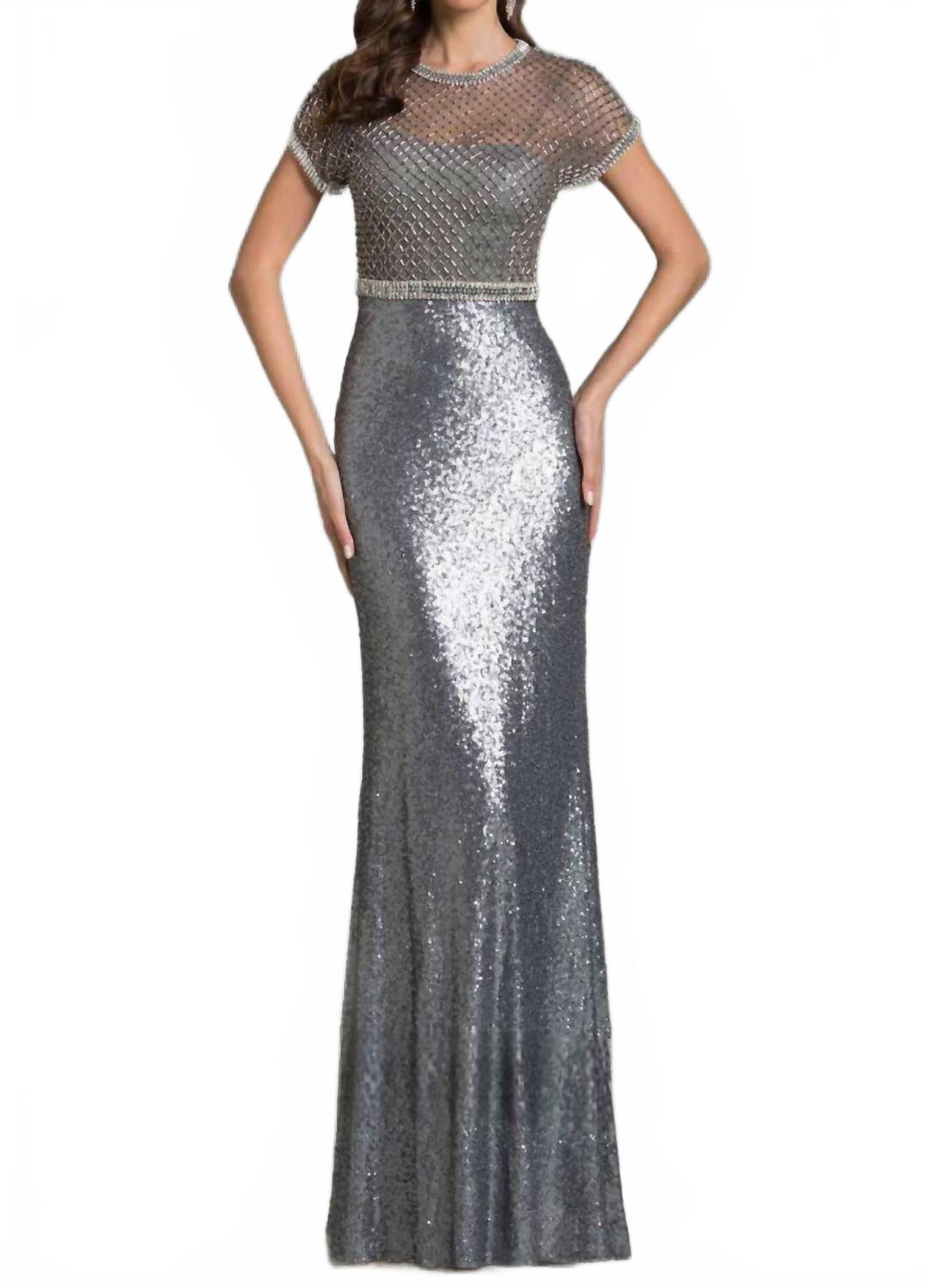 Вечернее платье Rich Shine в серебристом цвете Feriani 
Вечернее платье Rich Shine в серебристом цвете Feriani