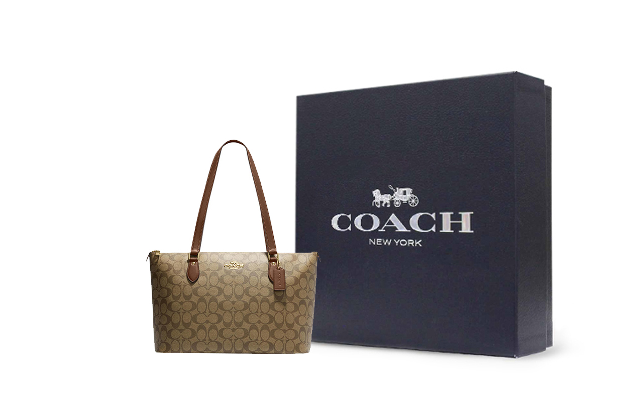 COACH Сумка-шоппер с кожаной отделкой и верхней молнией
COACH Сумка-шоппер с кожаной отделкой и верхней молнией