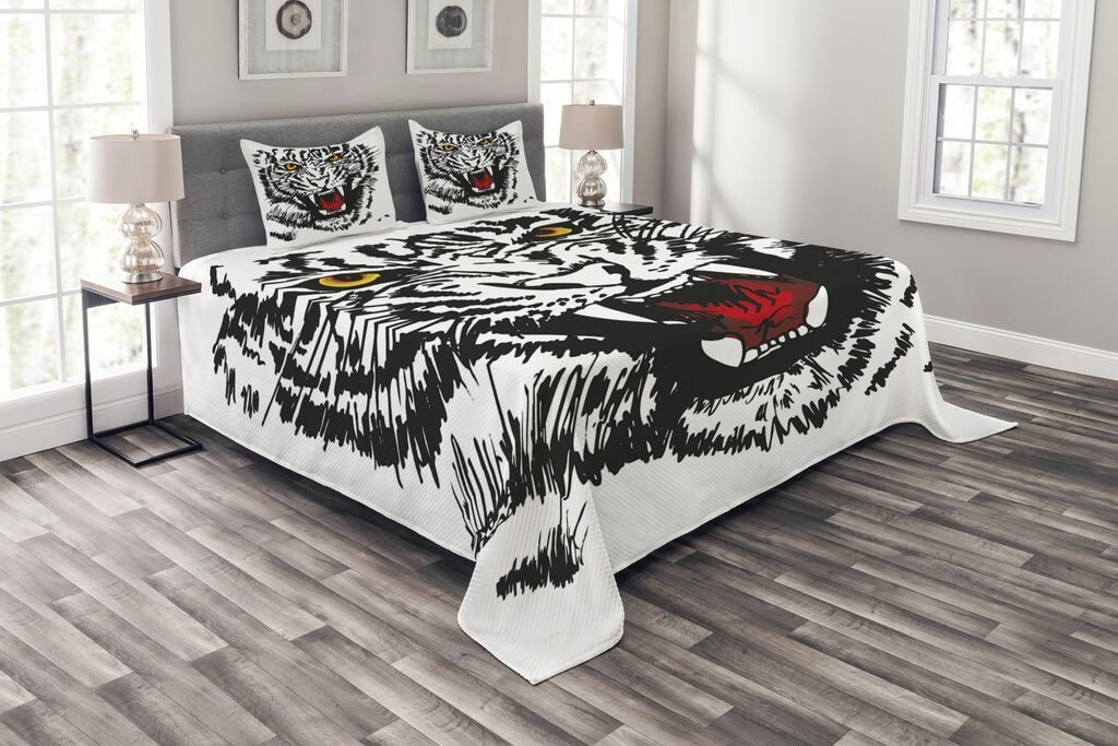 Комплект покрывала ABAKUHAUS Tiger, Angry Feline Vivid Eyes, комплект с моющимися наволочками, для односпальных кроватей 264 x 220 см, черный красный желтый
Комплект покрывала ABAKUHAUS Tiger, Angry Feline Vivid Eyes, комплект с моющимися наволочками, для односпальных кроватей 264 x 220 см, черный красный желтый
