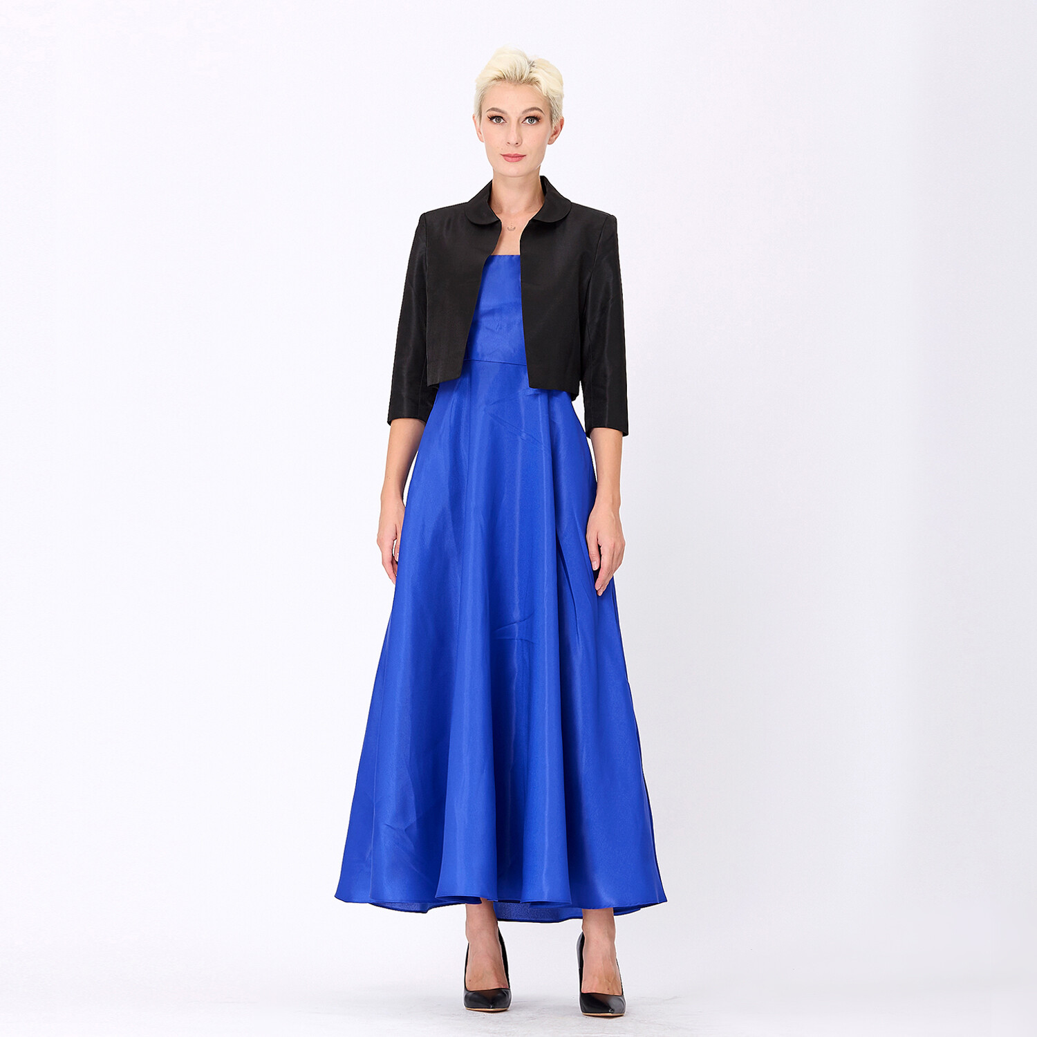 Длинное расклешенное платье из тафты Smart And Joy, синий
Длинное расклешенное платье из тафты Smart And Joy, синий