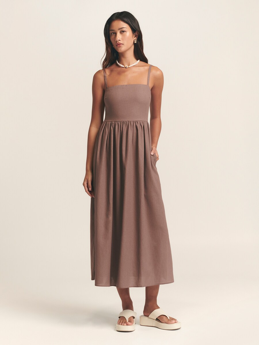 Платье St MRLO Lanah, коричневый
Платье St MRLO Lanah, коричневый